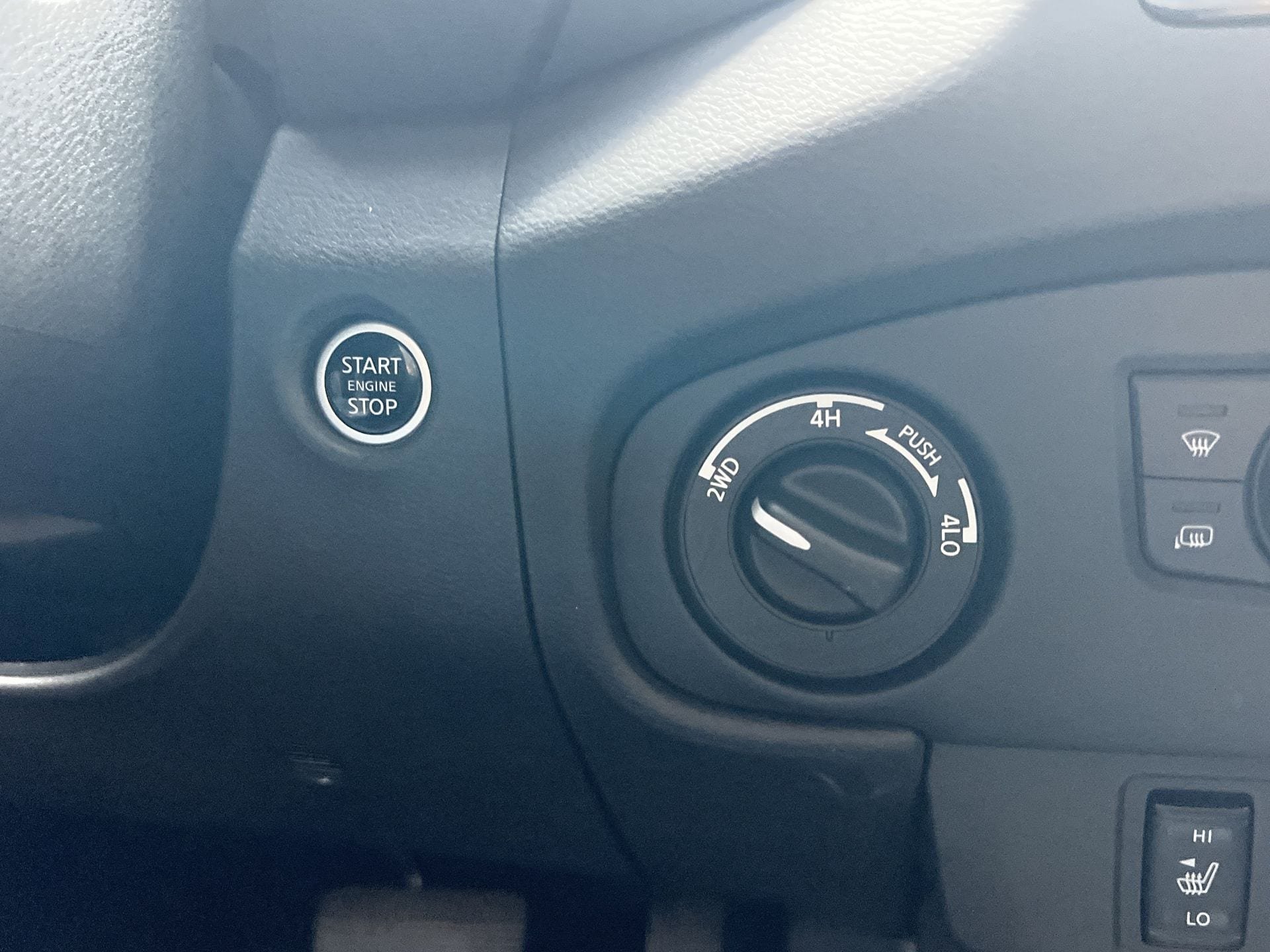 Certified 2024 Nissan Frontier SL AWD/4WD image 6