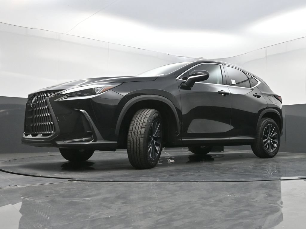 Used 2024 Lexus NX 250 FWD w/ Towing Package (2000 Lbs) image 25