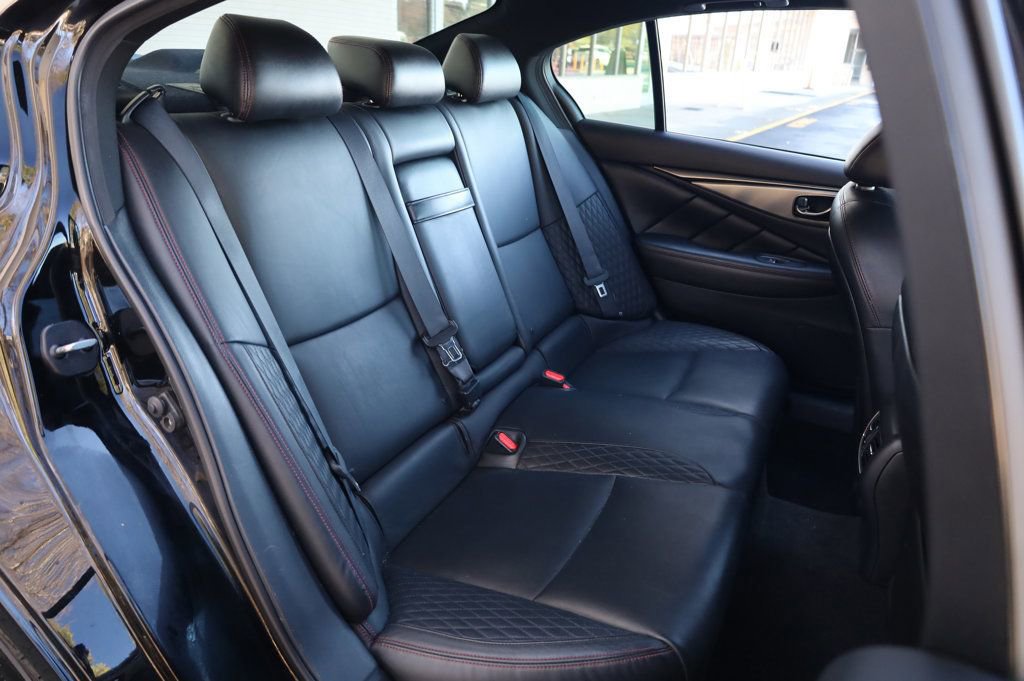 Used 2018 INFINITI Q50 Red Sport 400 w/ Sensory Package (Sport) image 21