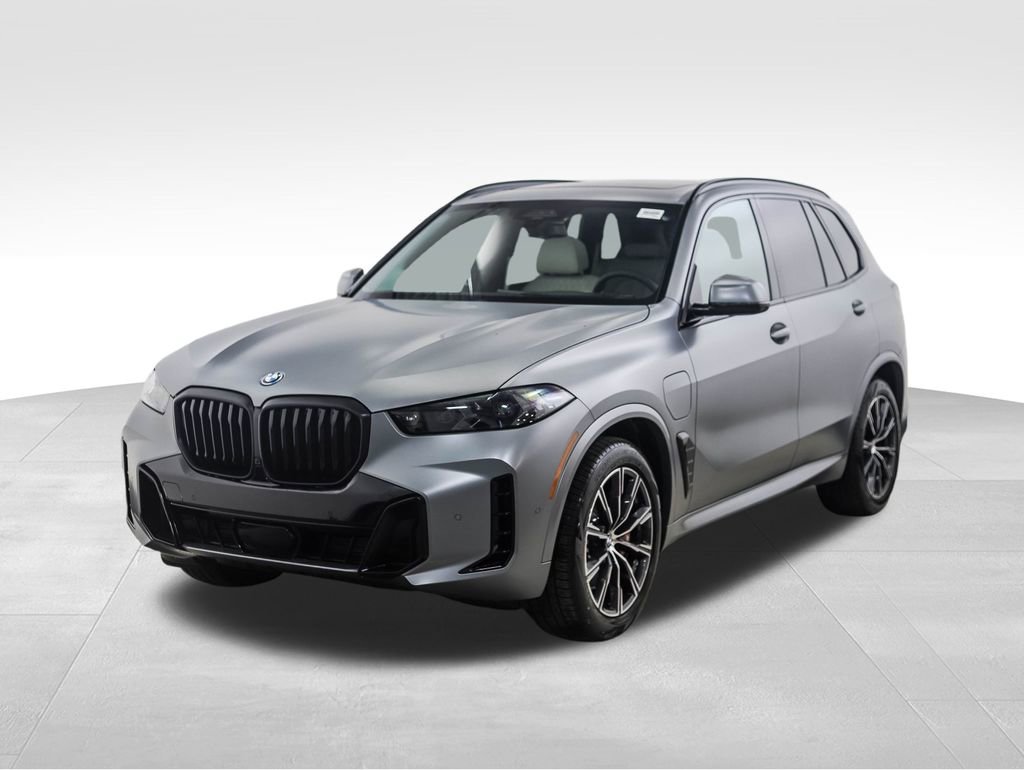 New 2026 BMW X5 xDrive50e image 1