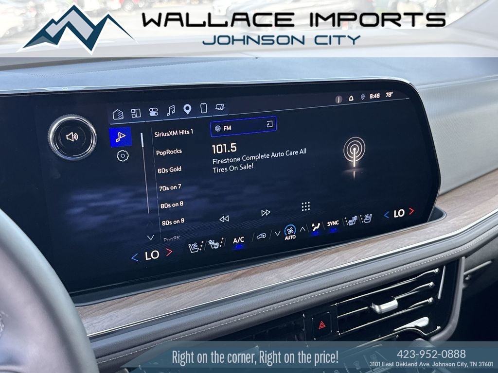 Used 2025 Chevrolet Suburban High Country w/ Sun And Tow Package AWD/4WD image 24
