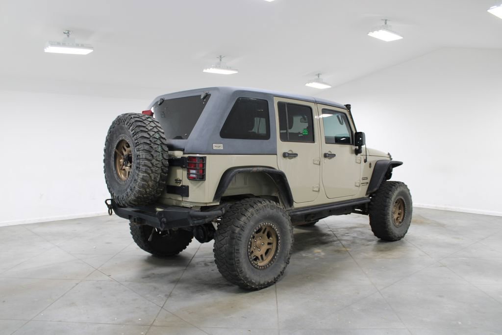 Used 2018 Jeep Wrangler Unlimited Sport S image 9