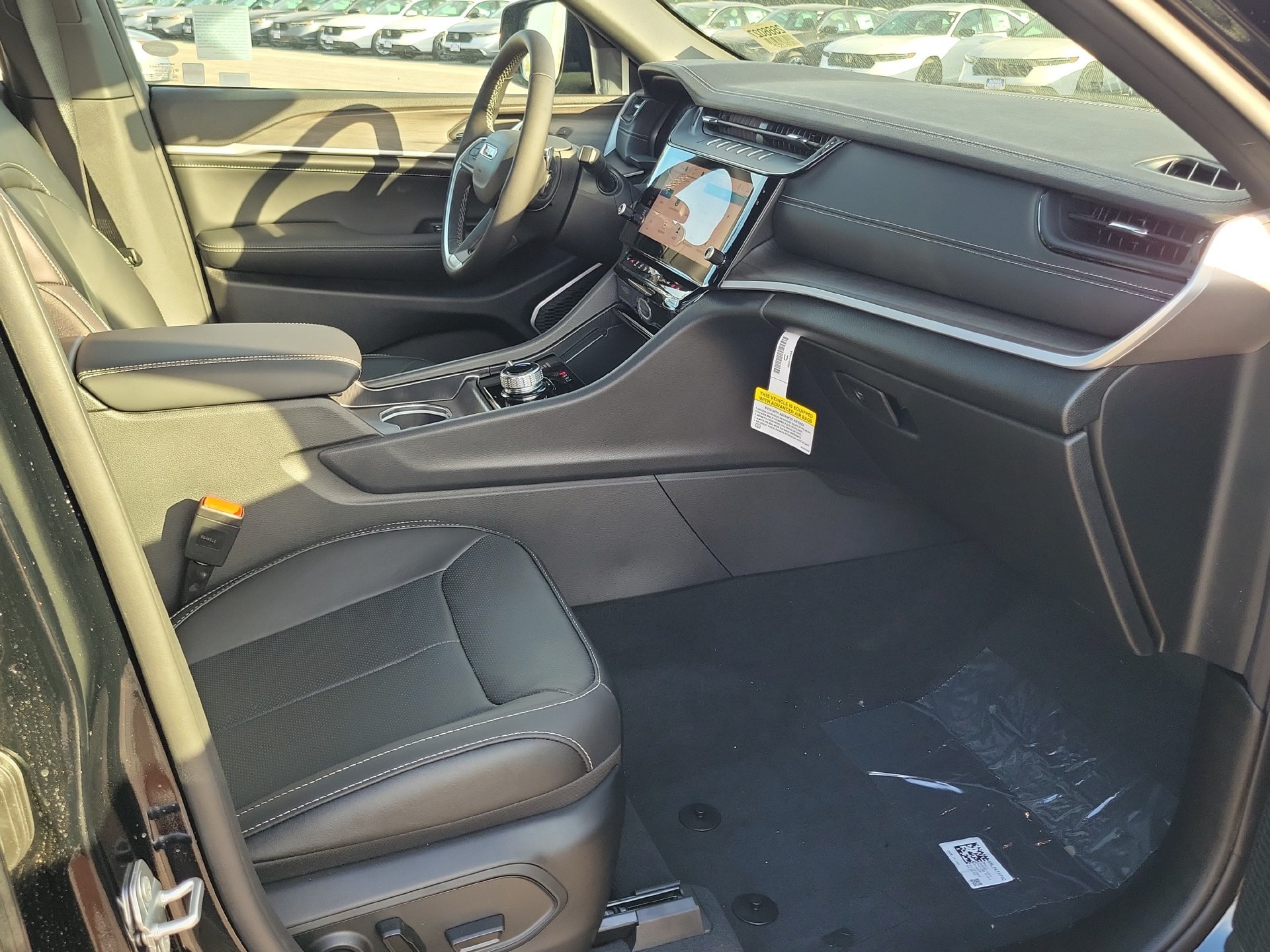 New 2026 Jeep Grand Cherokee Limited AWD/4WD image 14