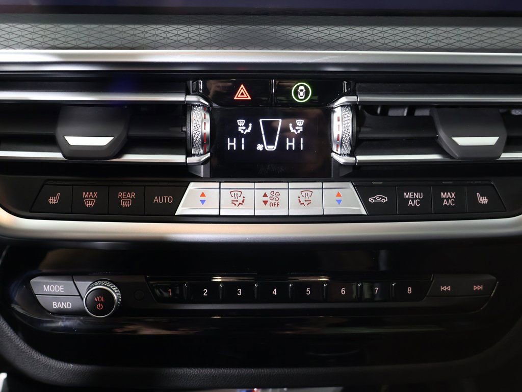 Used 2025 BMW X4 M40i w/ Premium Enhanced Package image 58