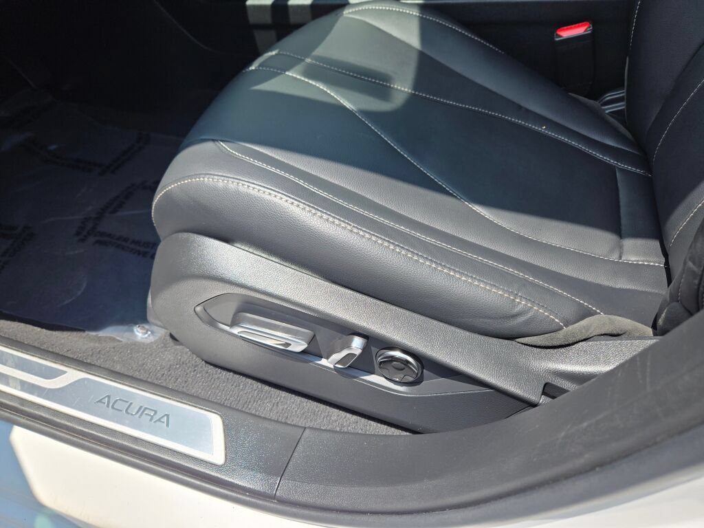 Certified 2025 Acura RDX SH-AWD image 24