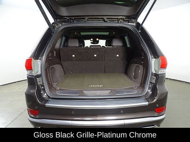Used 2017 Jeep Grand Cherokee Summit w/ Platinum Series Group image 16