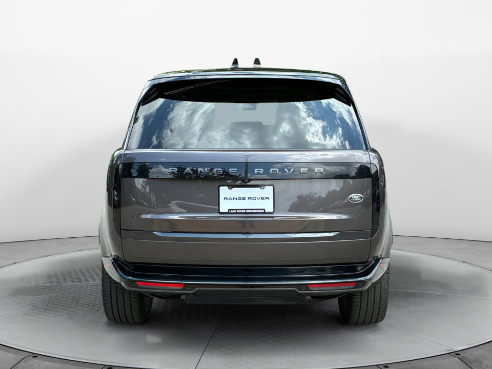 Certified 2022 Land Rover Range Rover Long Wheelbase First Edition AWD/4WD image 6