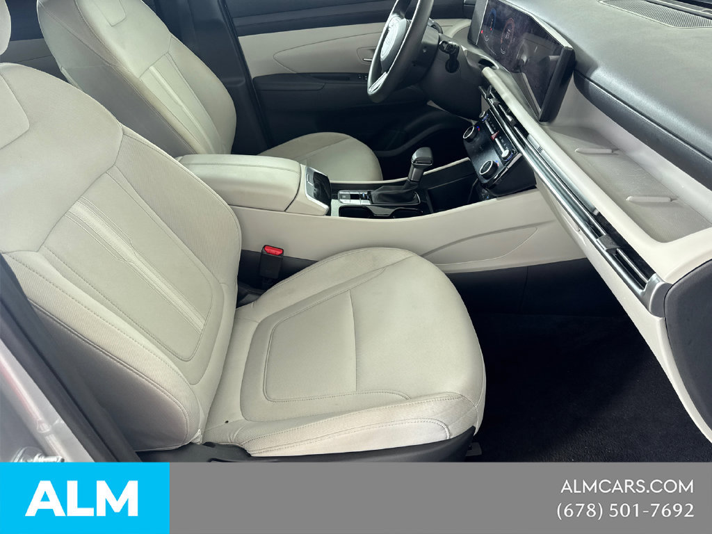 Used 2025 Hyundai Tucson SEL FWD image 16