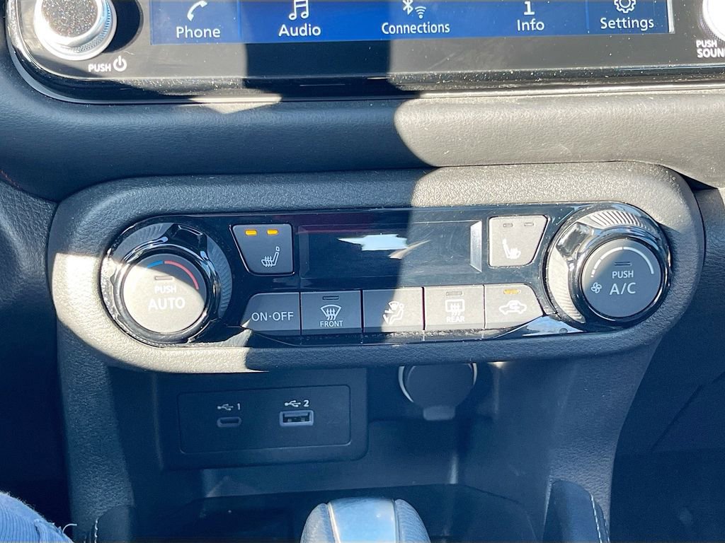 Used 2024 Nissan Kicks SR w/ SR Premium Package image 15