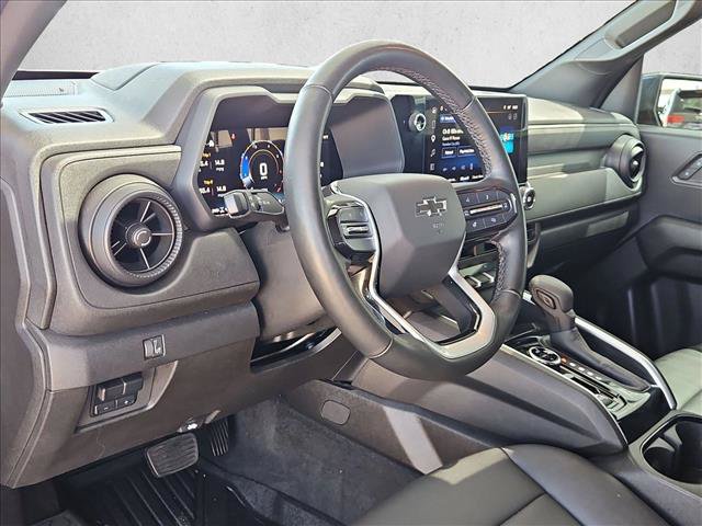 Used 2025 Chevrolet Colorado Trail Boss AWD/4WD image 9