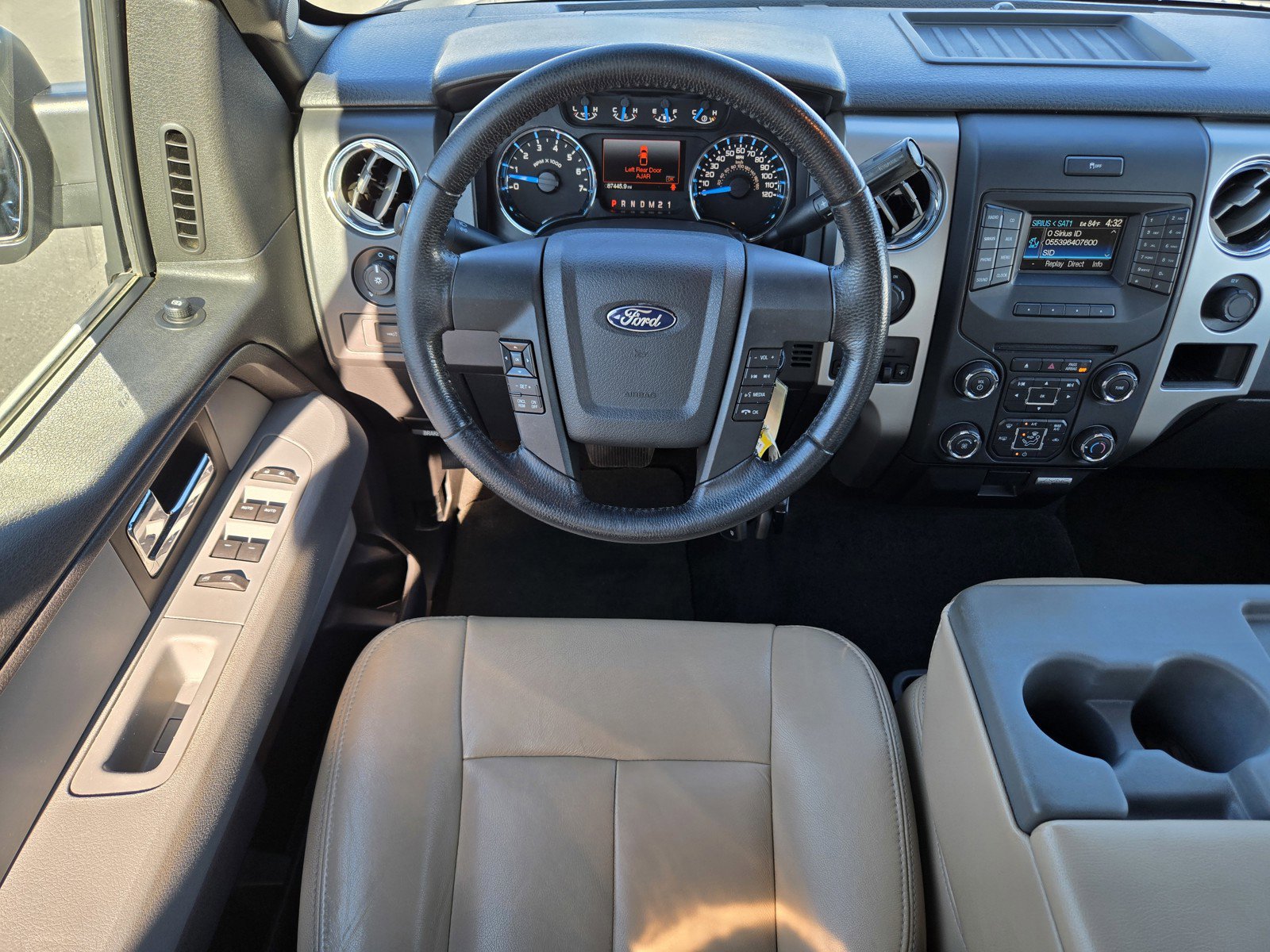 Used 2013 Ford F150 XLT w/ Luxury Equipment Group image 11