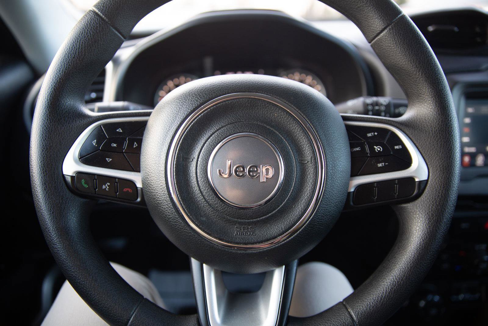 Used 2020 Jeep Renegade Sport w/ Sport Appearance Group image 12