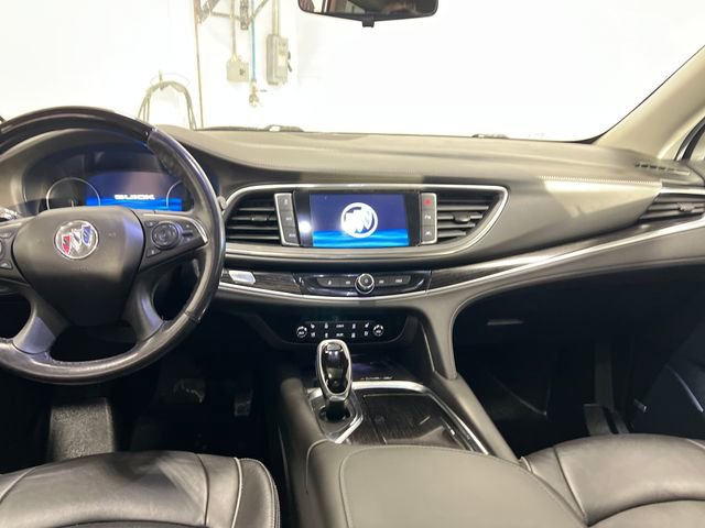 Used 2021 Buick Enclave Avenir w/ Avenir Technology Package image 11