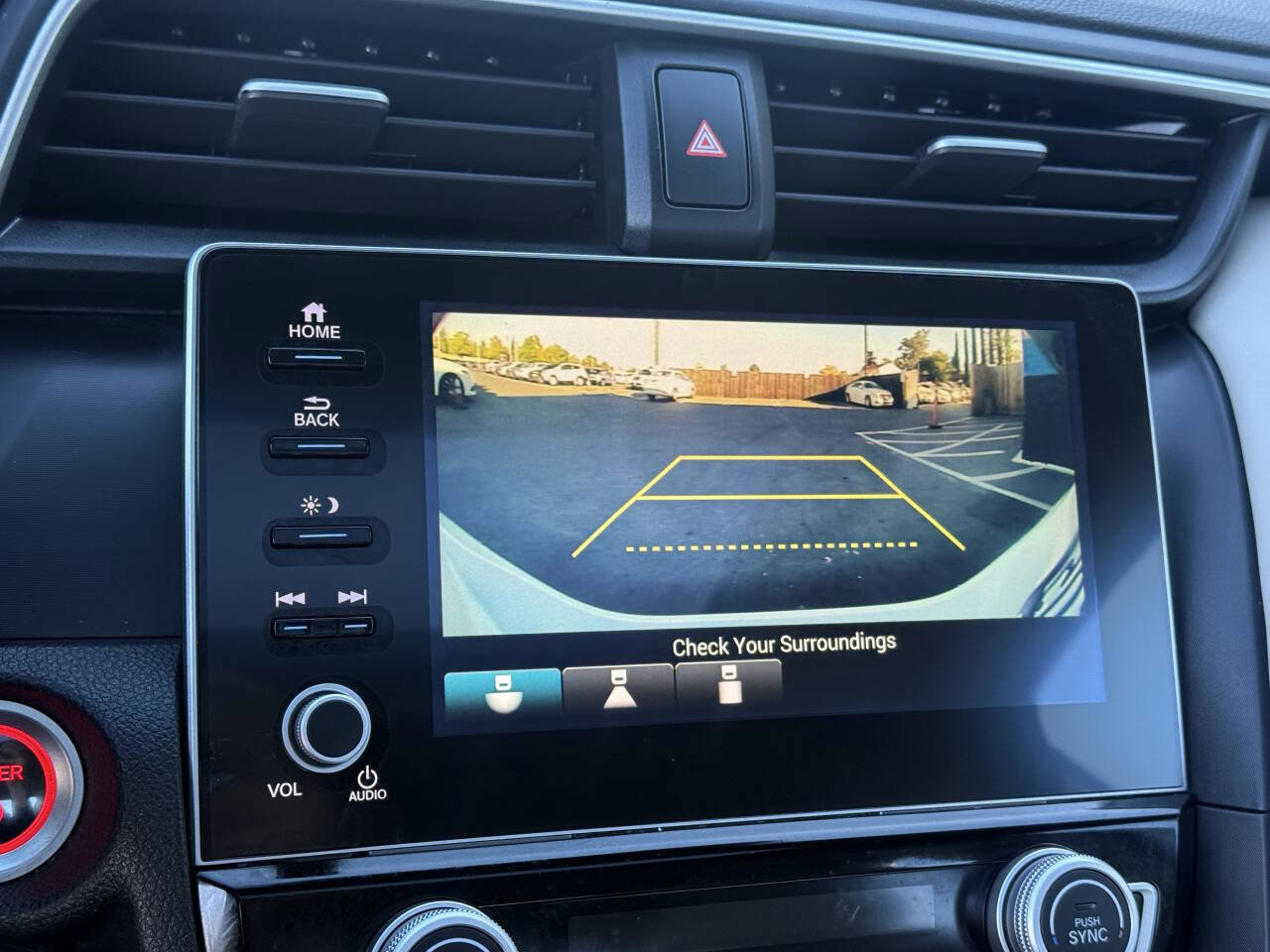 Used 2019 Honda Insight Touring image 12