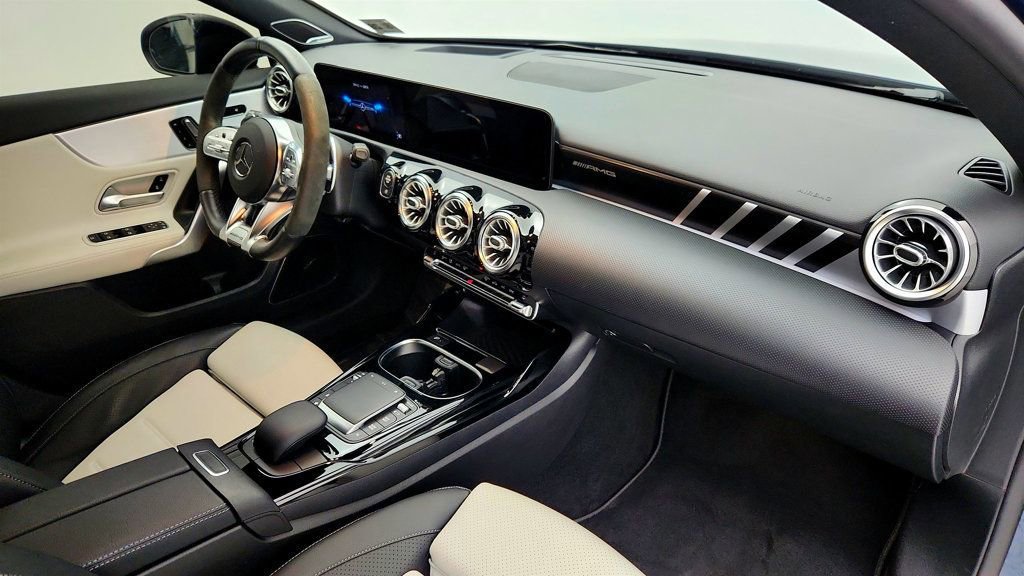 Used 2021 Mercedes-Benz A 35 AMG 4MATIC image 26