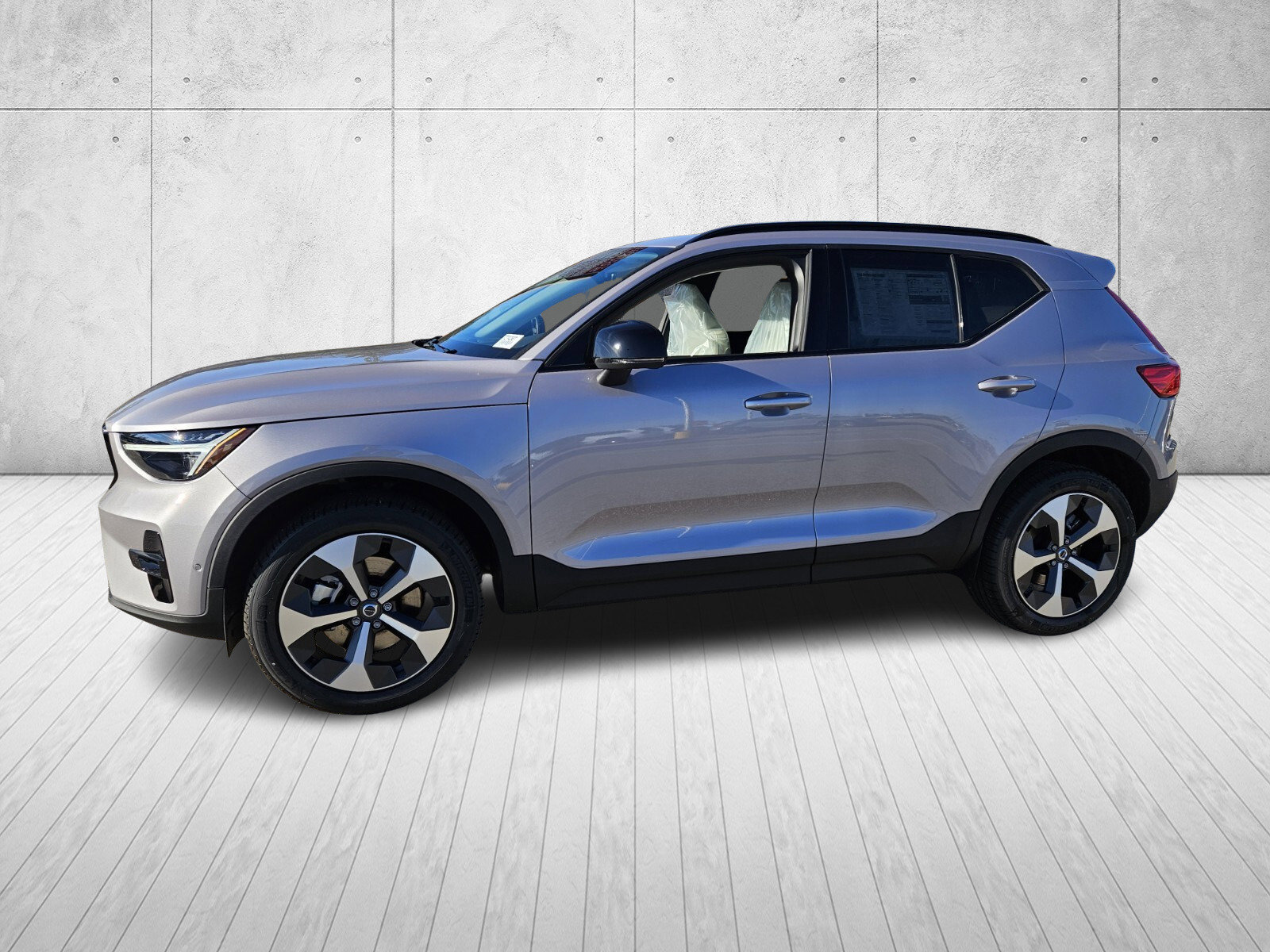 New 2026 Volvo XC40 B4 Plus w/ Climate Package image 3