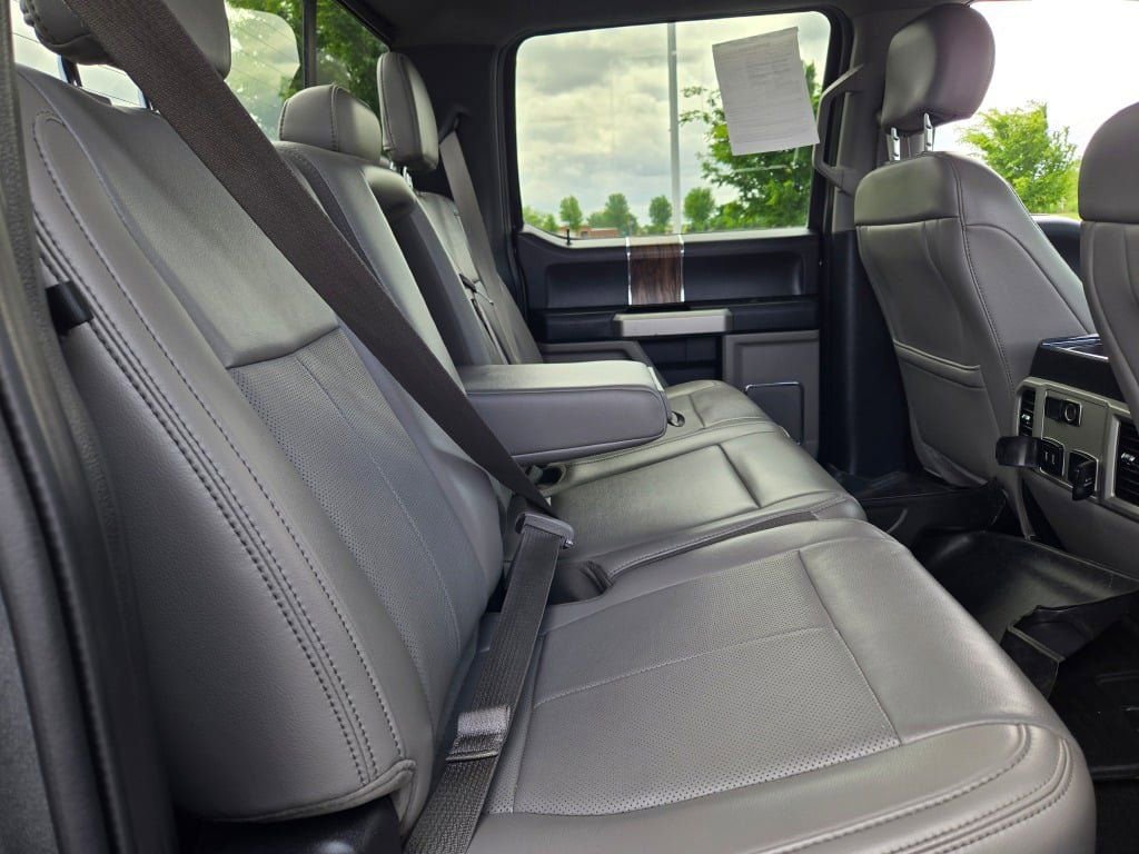 Used 2019 Ford F150 Lariat AWD/4WD image 12