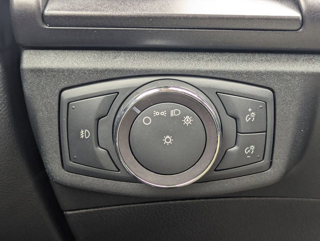 Used 2019 Ford Fusion Energi Titanium image 13