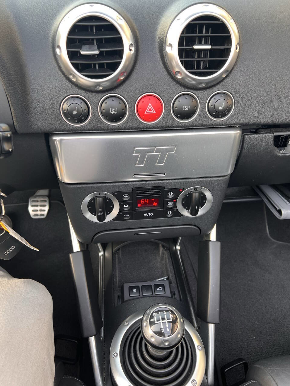 Used 2002 Audi TT 1.8T image 19