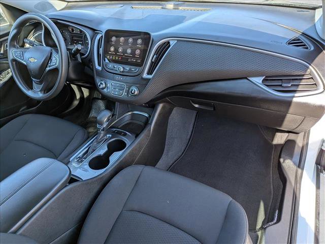 Used 2024 Chevrolet Malibu LT image 21