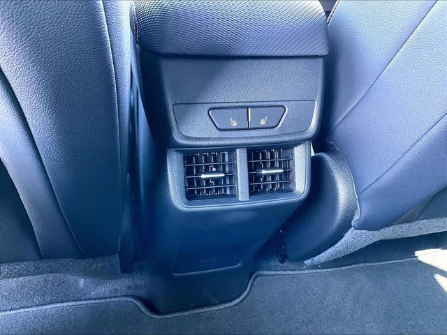 New 2027 Chevrolet Equinox RS w/ Convenience Package III FWD image 18