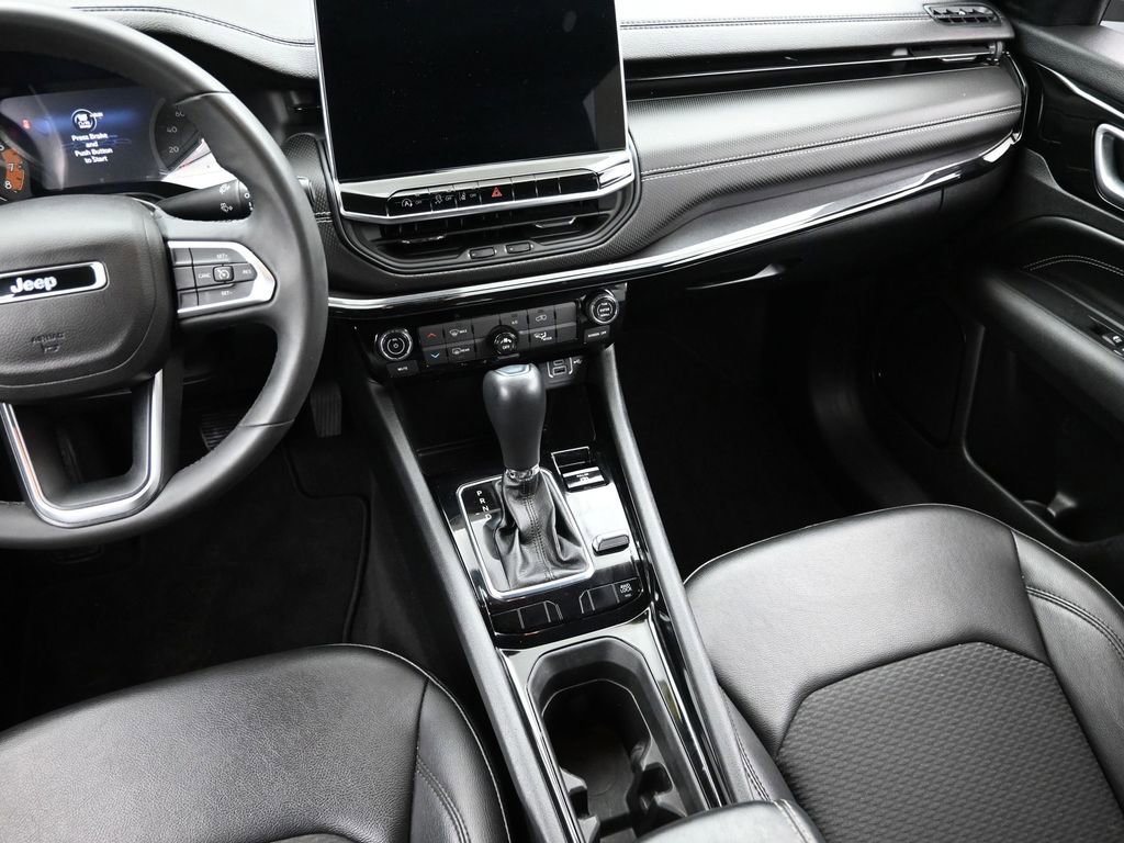 Used 2022 Jeep Compass Altitude image 14