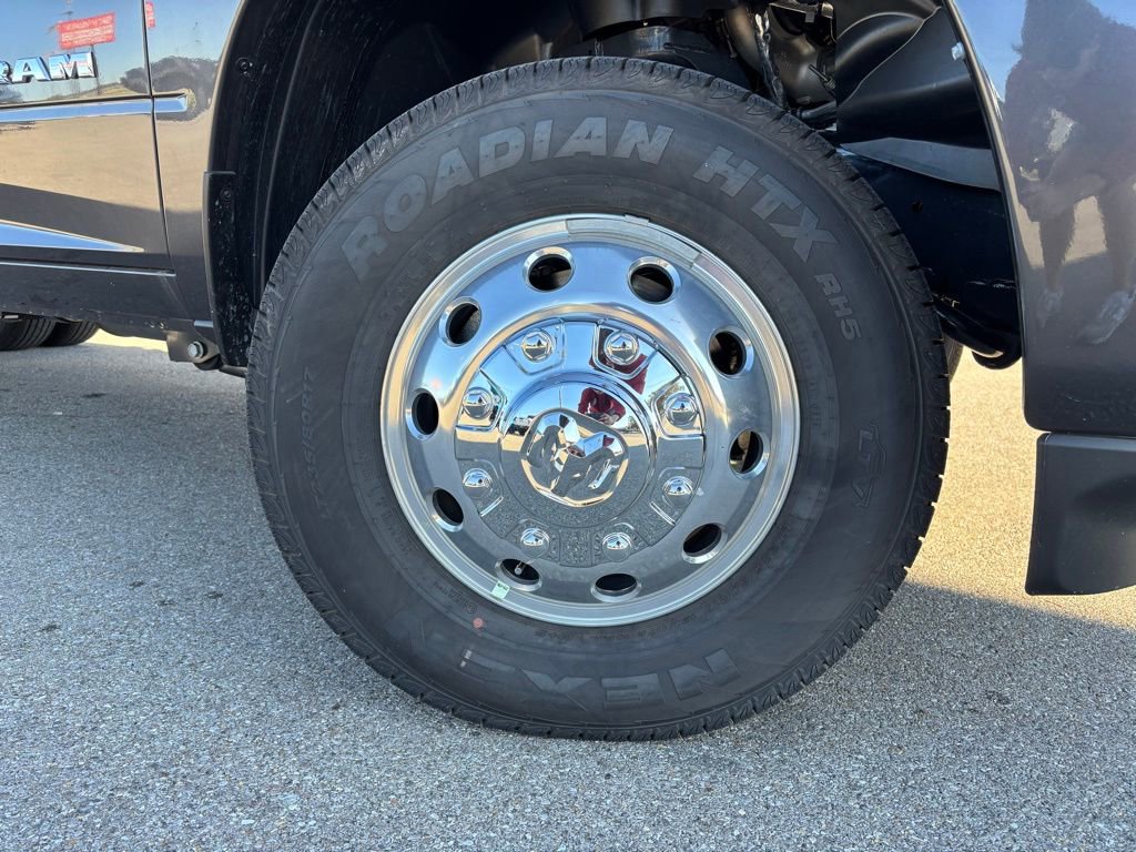 New 2026 RAM 3500 Big Horn image 6
