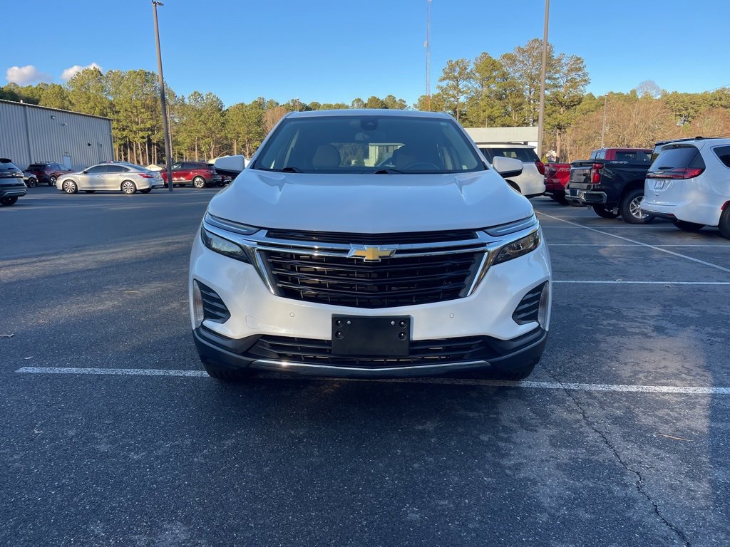 Used 2024 Chevrolet Equinox LT image 3