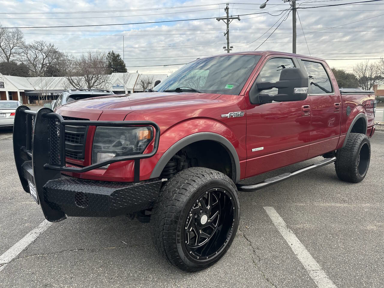 Used 2014 Ford F150 FX4 w/ Equipment Group 402A Luxury AWD/4WD image 4