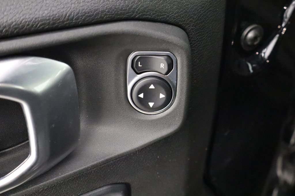 Used 2023 Jeep Wrangler Unlimited w/ Sun & Screen Package AWD/4WD image 20