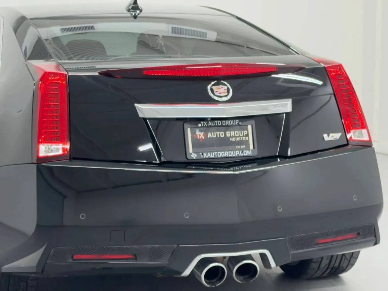 Used 2012 Cadillac CTS V w/ Wood Trim Package RWD image 35