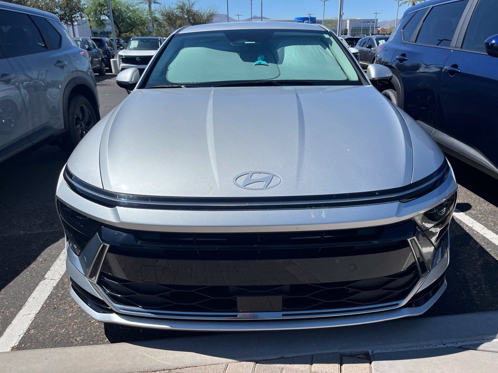Used 2025 Hyundai Sonata SEL AWD/4WD image 2