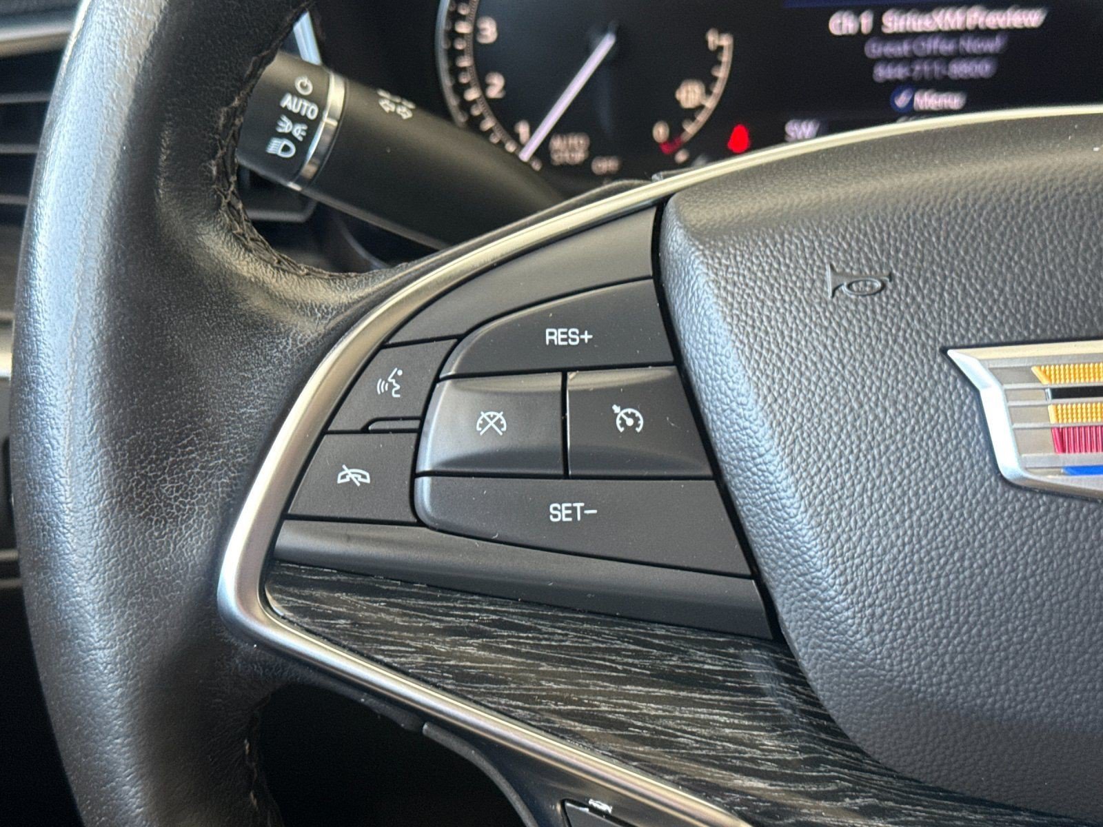 Certified 2023 Cadillac XT5 Premium Luxury FWD image 27