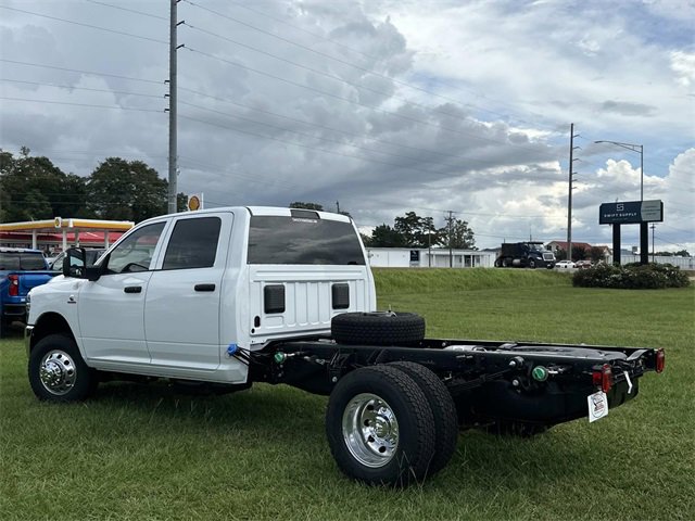 New 2026 RAM 3500 Tradesman image 7