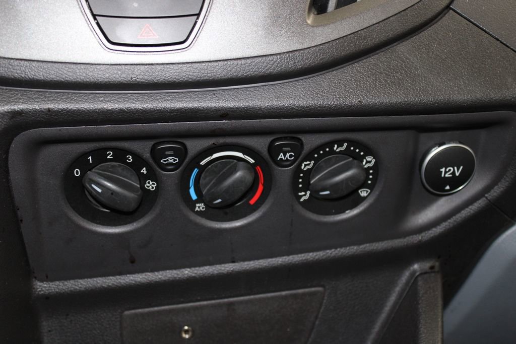 Used 2018 Ford Transit 350 XL image 33