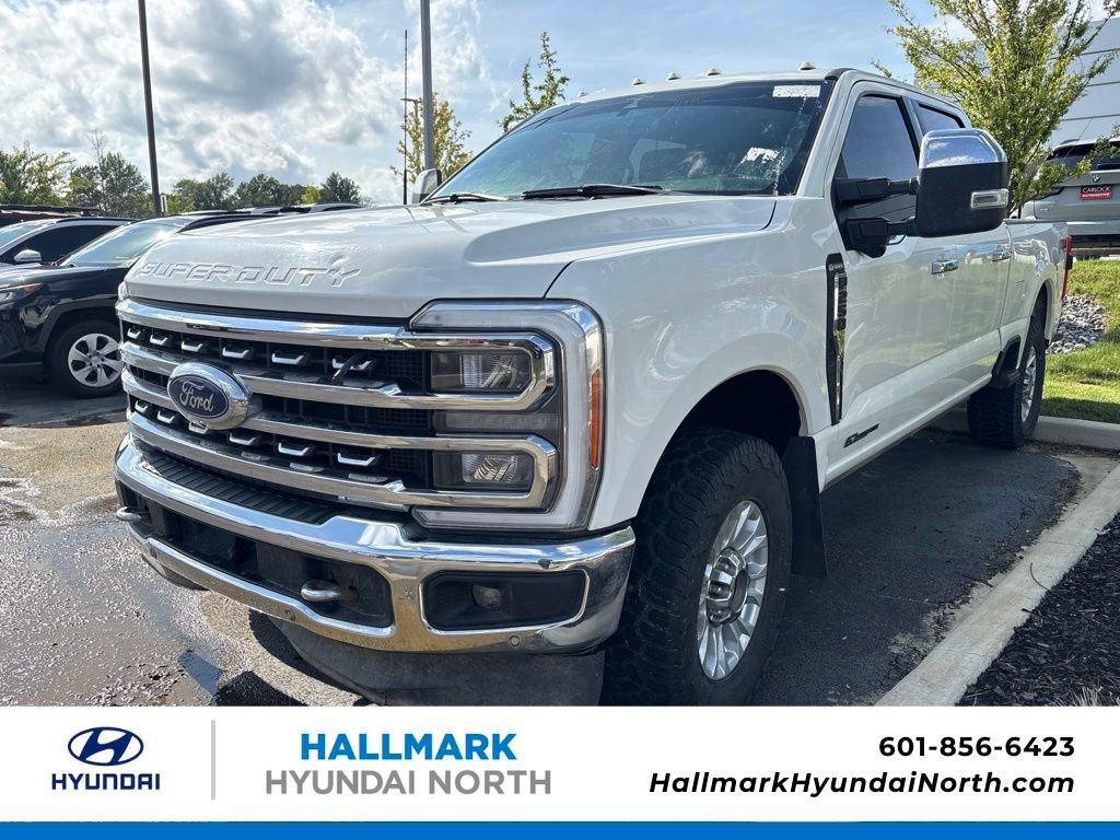 Used 2023 Ford F250 Lariat w/ Lariat Ultimate Package AWD/4WD image 1