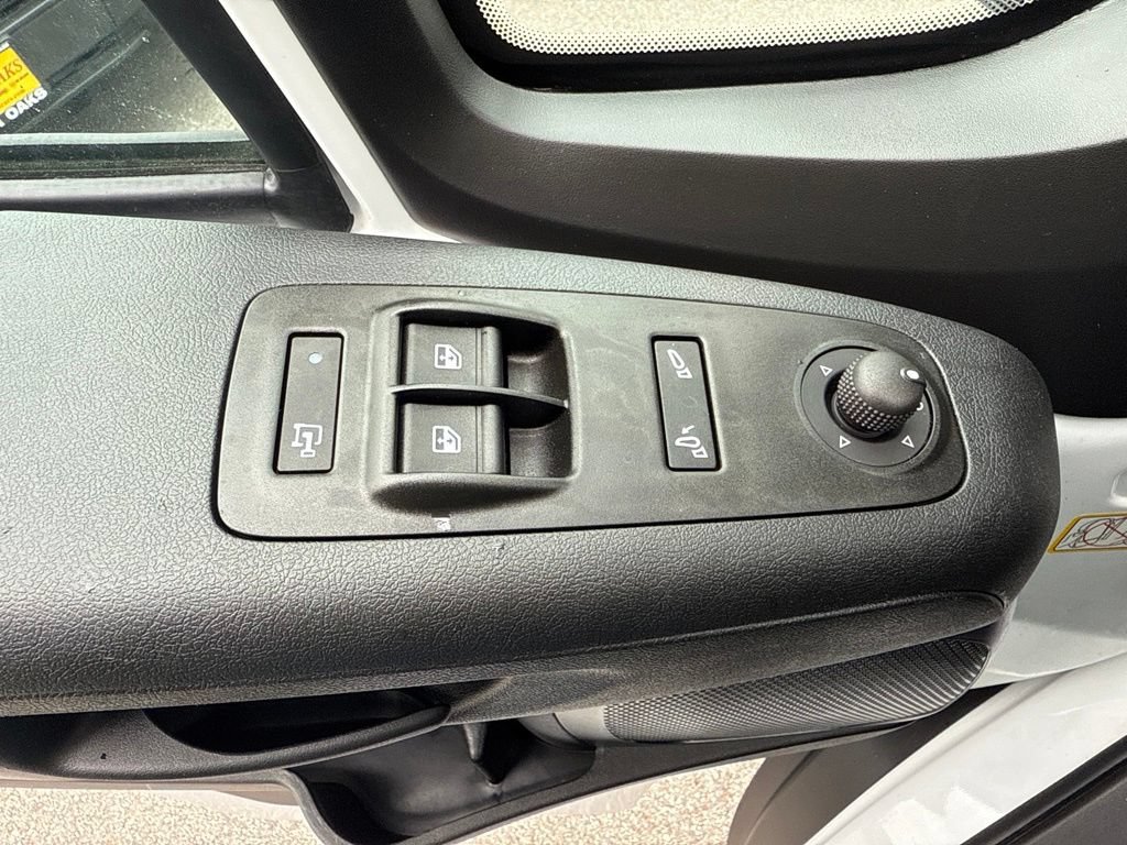 Used 2026 RAM ProMaster 2500 w/ Safety Group FWD image 12