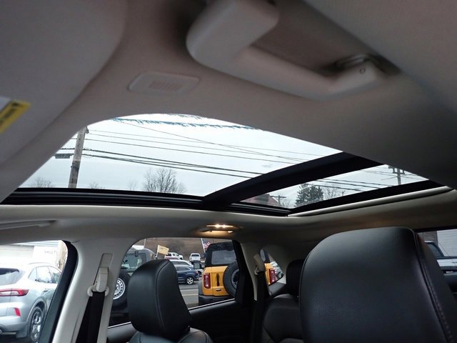 Used 2022 Ford Edge SEL w/ Convenience Package image 24