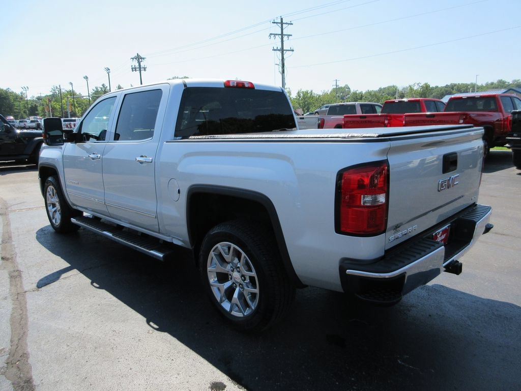Used 2015 GMC Sierra 1500 SLT w/ SLT Crew Cab Value Package AWD/4WD image 9
