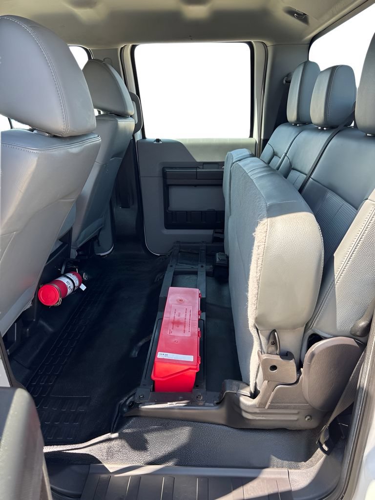 Used 2016 Ford F250 XL w/ Power Equipment Group AWD/4WD image 27