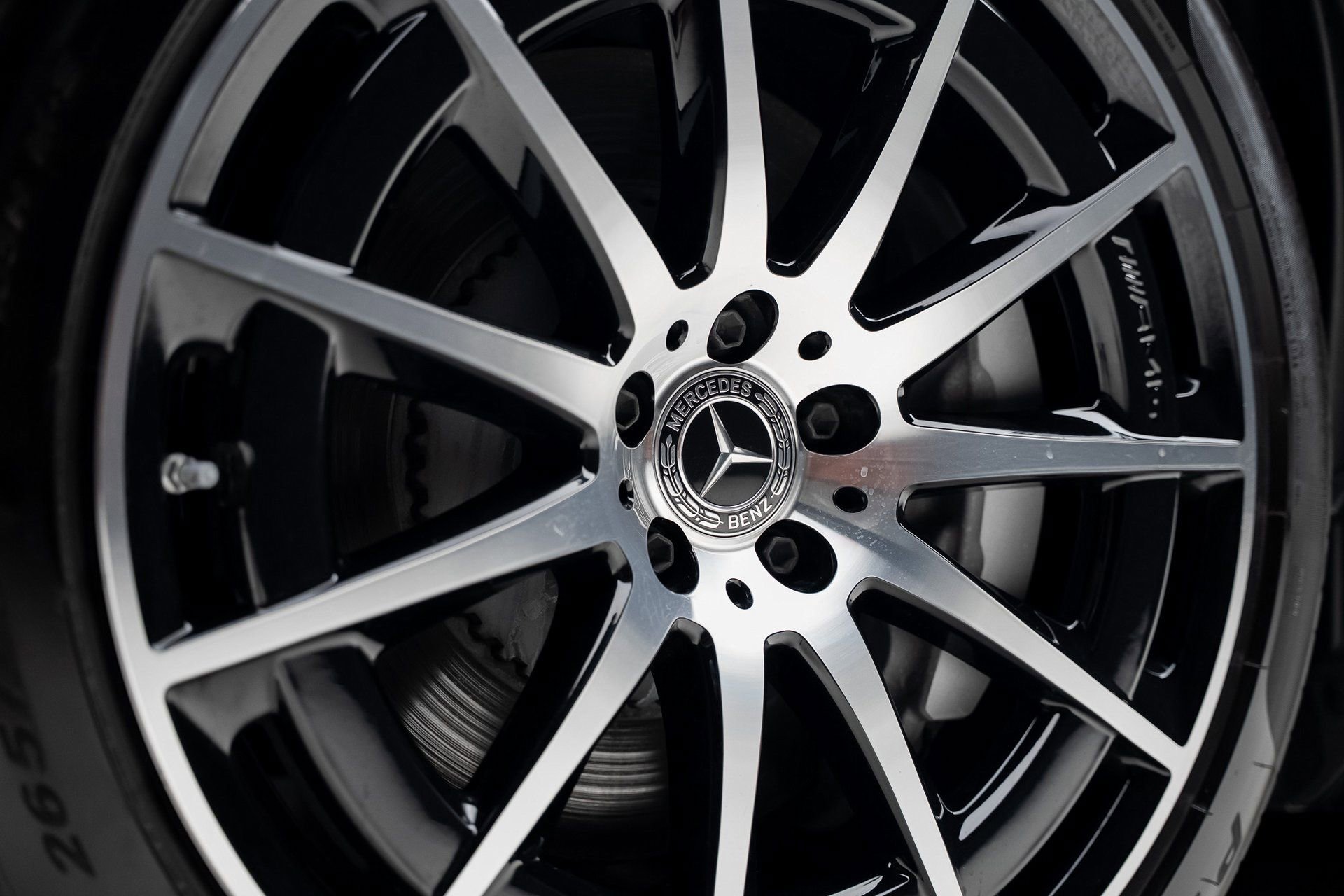 Used 2023 Mercedes-Benz EQS 580 4MATIC Sedan image 22