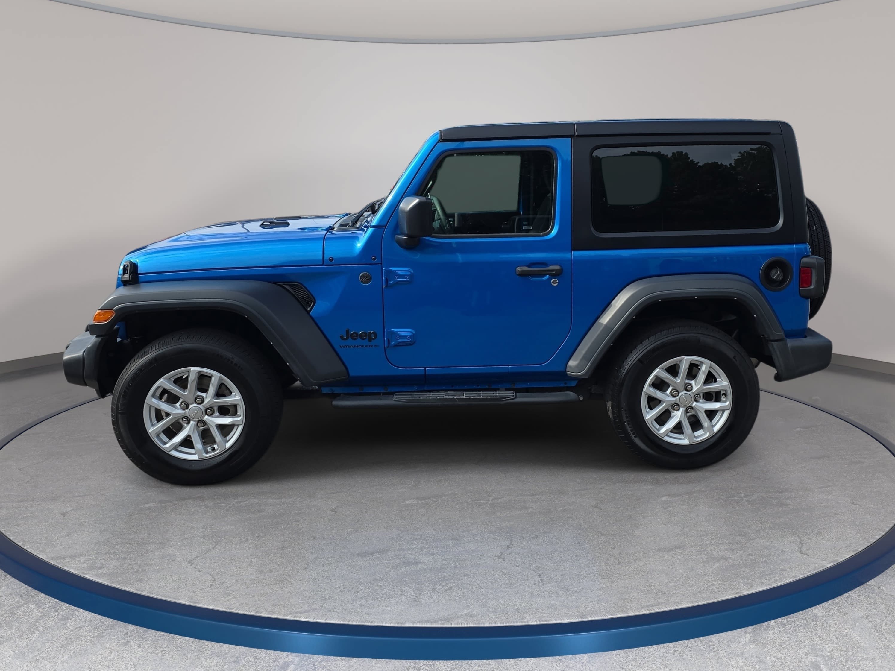 Used 2023 Jeep Wrangler Sport AWD/4WD image 8