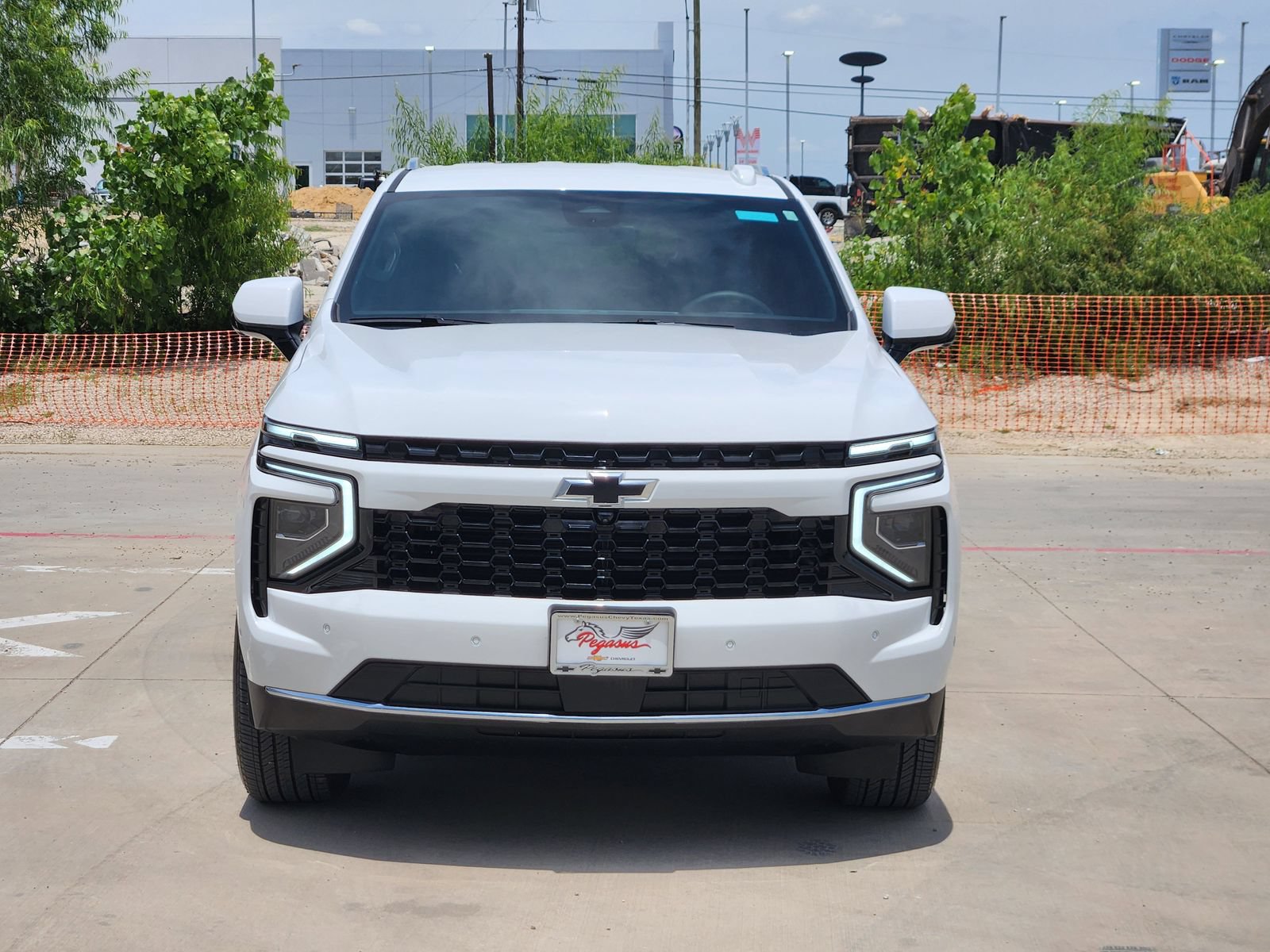 Used 2025 Chevrolet Tahoe LS RWD image 6