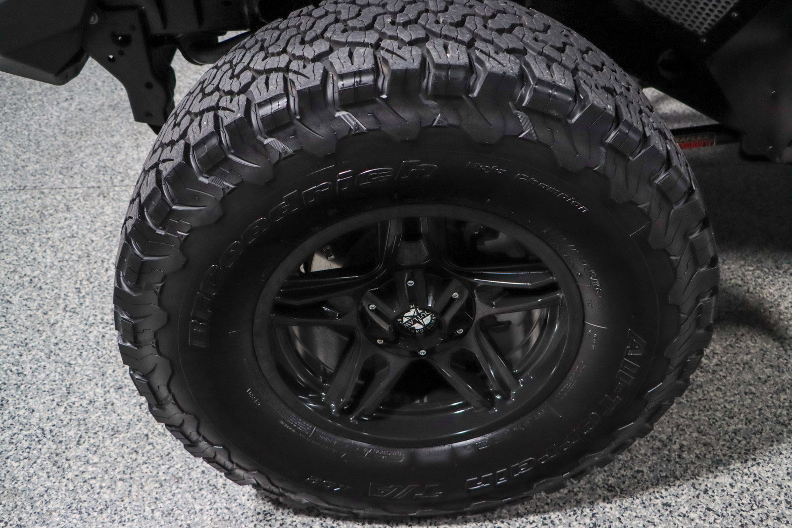 Used 2018 Jeep Wrangler Unlimited Sport S AWD/4WD image 11