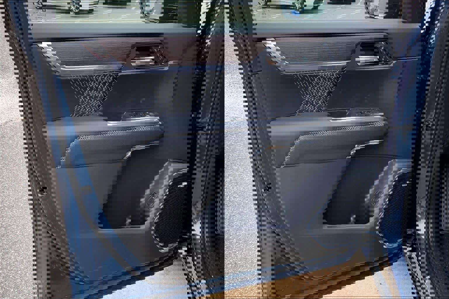 New 2026 GMC Acadia Denali image 10