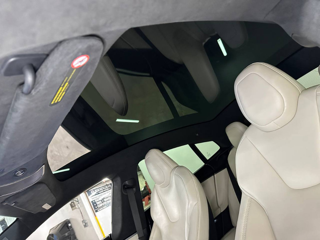 Used 2020 Tesla Model S Long Range image 40
