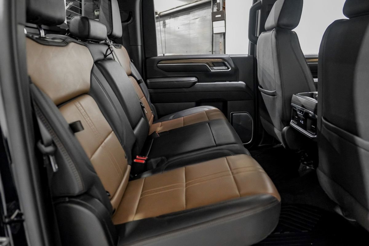 Used 2024 Chevrolet Silverado 2500 High Country w/ High Country Premium Package image 36