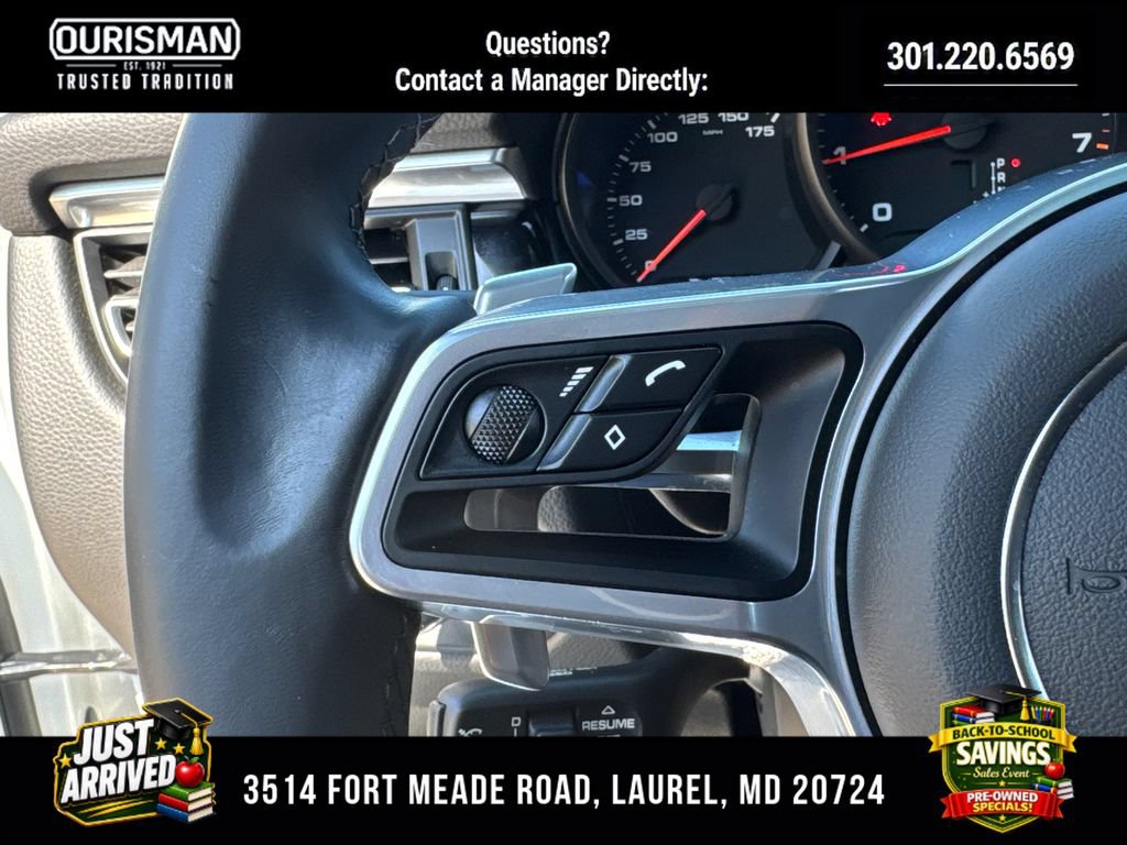 Used 2021 Porsche Macan AWD/4WD image 22