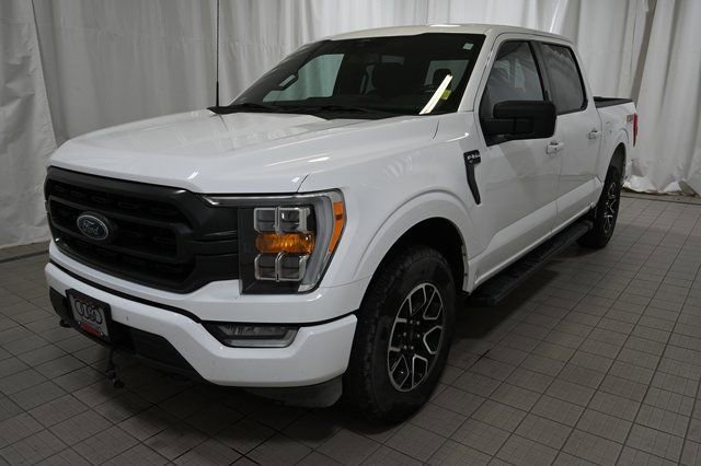 Used 2022 Ford F150 XLT w/ Equipment Group 302A High image 18
