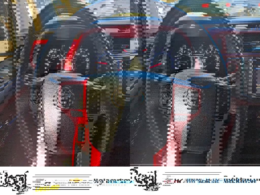 Used 2019 Toyota 4Runner SR5 image 11